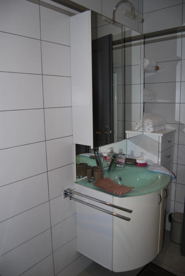 Loft, avec piscine privative, à 15 minutes à pied du centre ville Montpellier Esterno foto