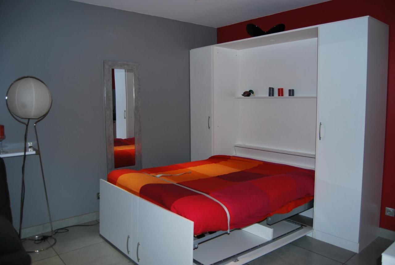 Loft, avec piscine privative, à 15 minutes à pied du centre ville Montpellier Esterno foto